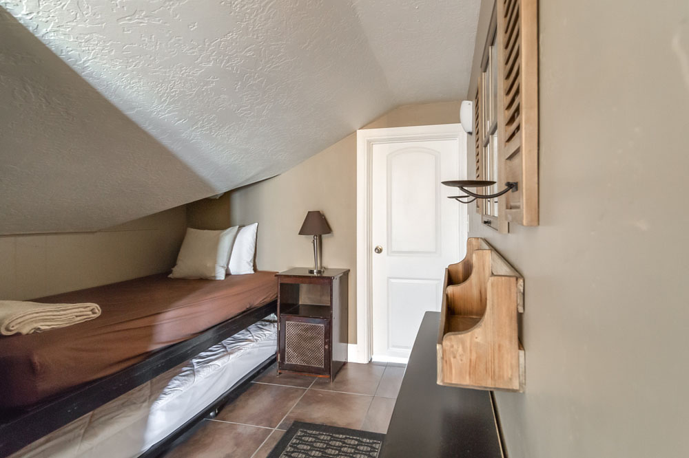 Aspenwood Manor Bavarian Loft